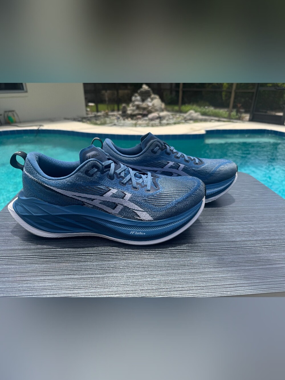 Size 11  Men's- ASICS Superblast 2 Winter Sea